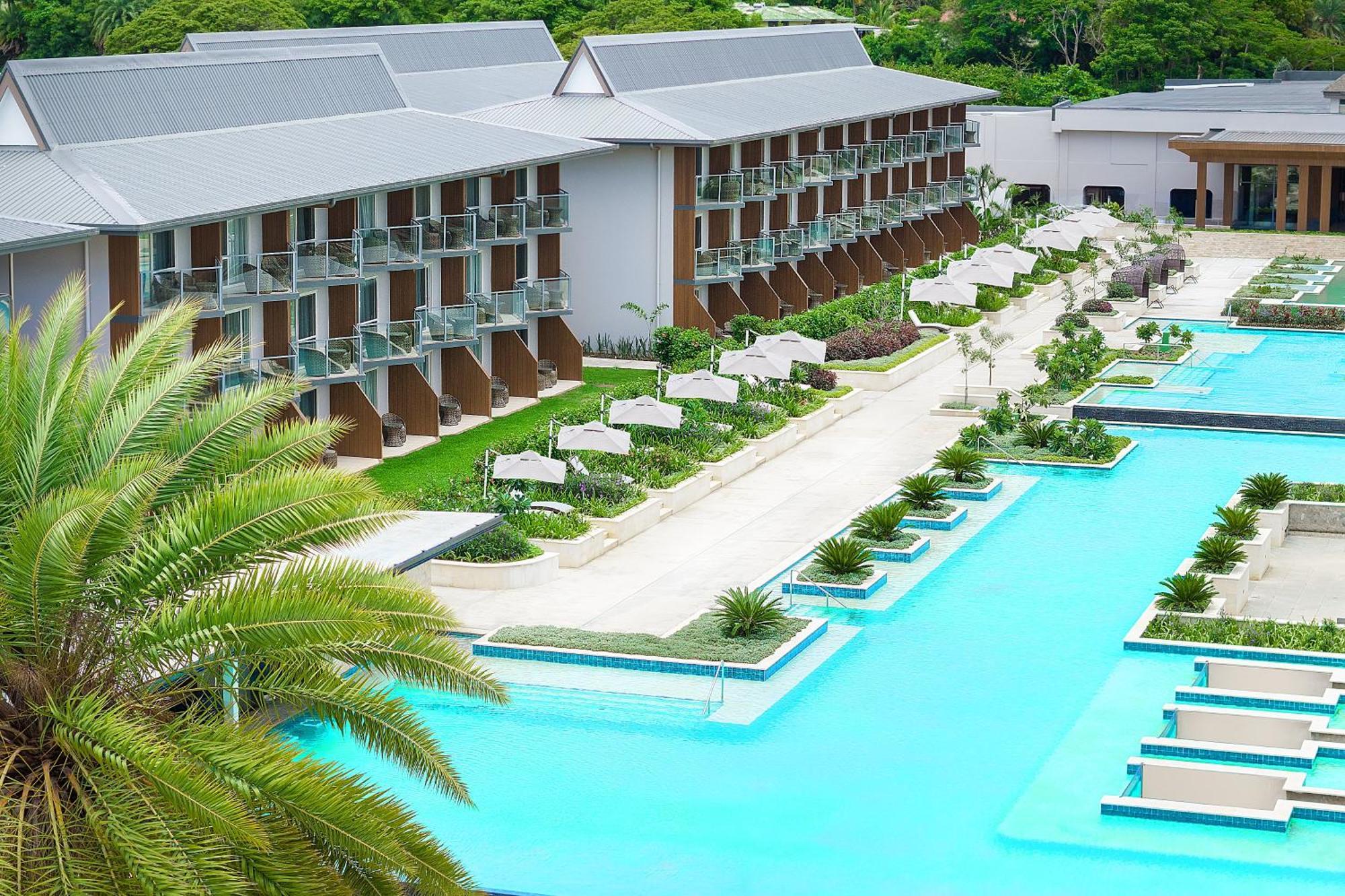 Crowne Plaza Fiji Nadi Bay Resort & Spa, An Ihg Hotel Exterior foto