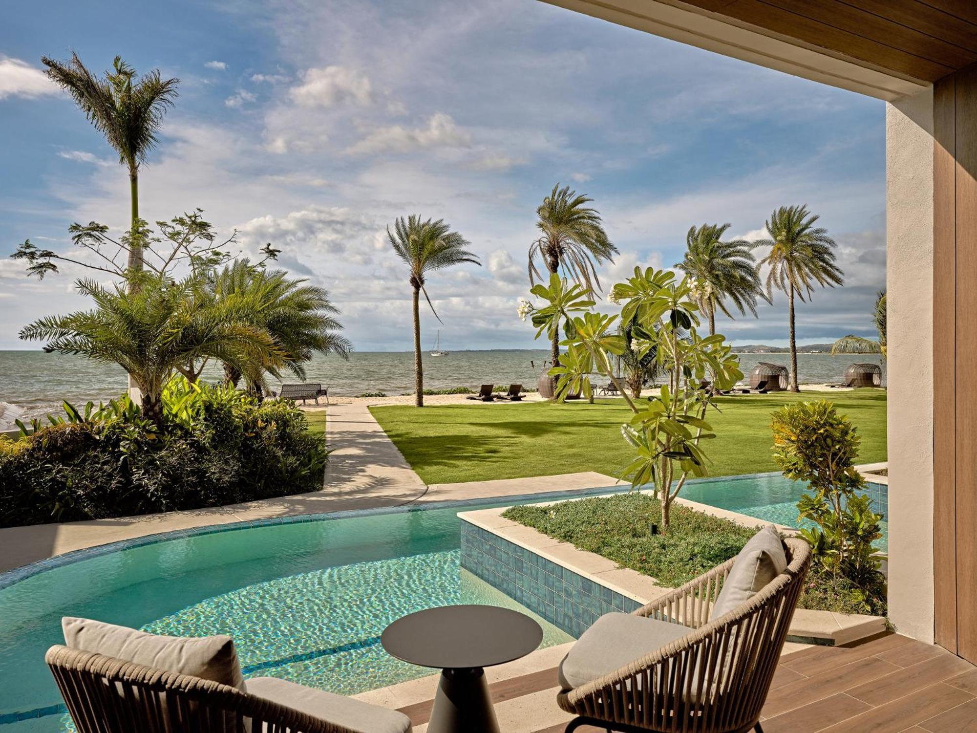 Crowne Plaza Fiji Nadi Bay Resort & Spa, An Ihg Hotel Exterior foto